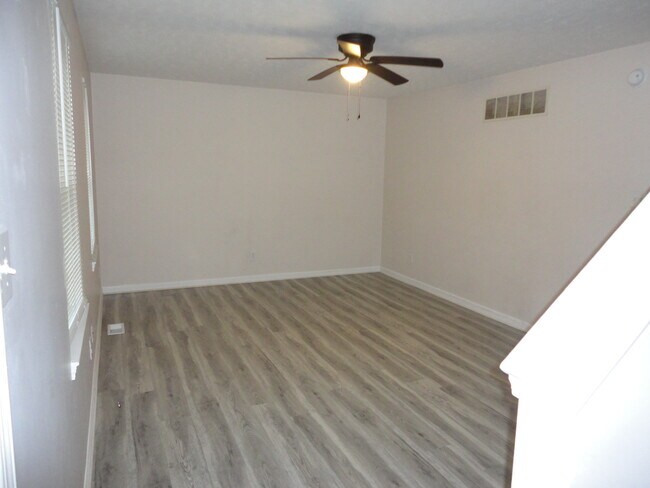 Living Room - 108 Bourbon Hills Dr