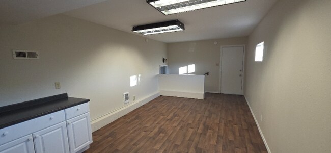 Foto del edificio - 3705 N Chestnut St