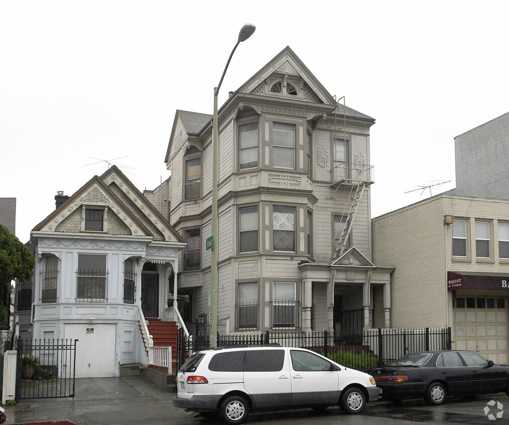 Primary Photo - 61 8th St