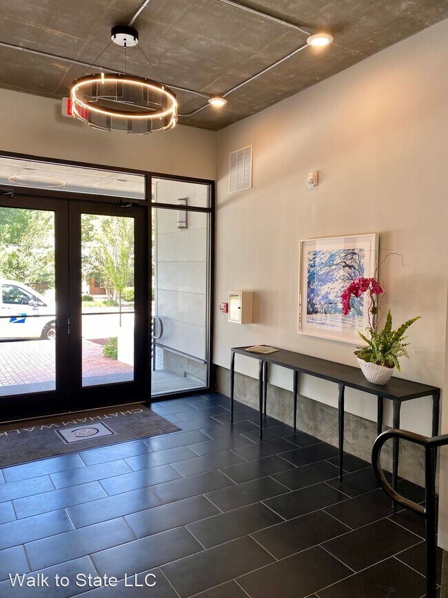 Foto del edificio - 2 br, 1.5 bath House - 105 Chatham Walk La...