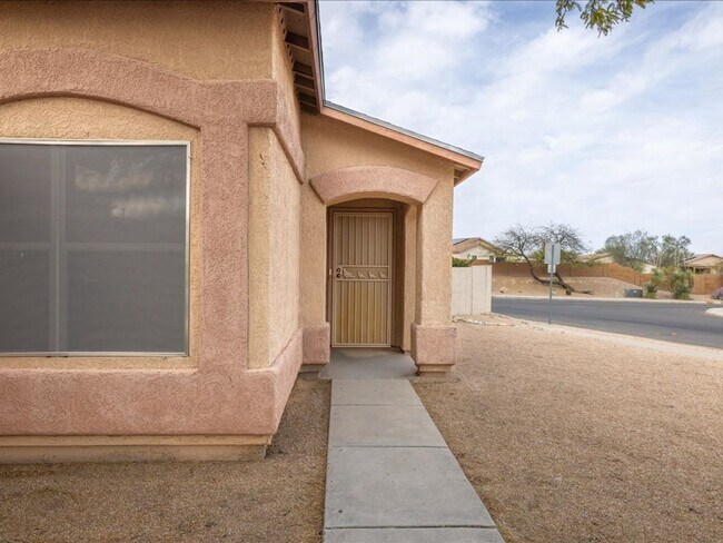 Foto del edificio - VAIL SCHOOL DISTRICT!!! CORNER LOT NEAR PU...