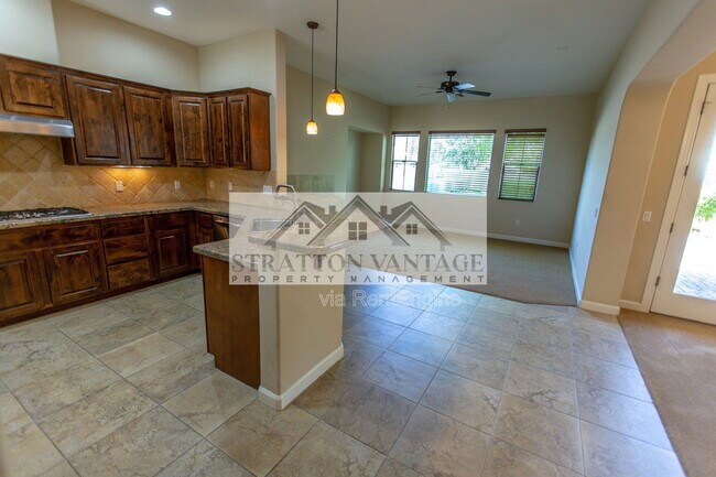 Foto del edificio - 4700 S Fulton Ranch Blvd