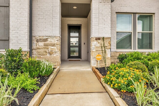 Foto del edificio - 17415 Violet Vineyard St