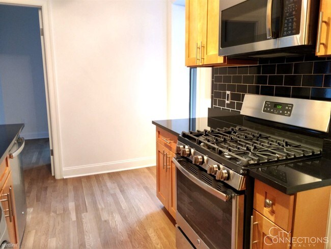 Foto del edificio - 206 W 99th St