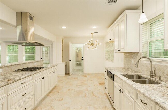 Foto del edificio - 5807 Boyce Springs Dr