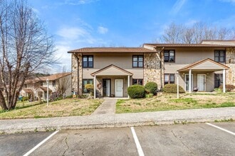Building Photo - 1019 Cedar Pl Ct