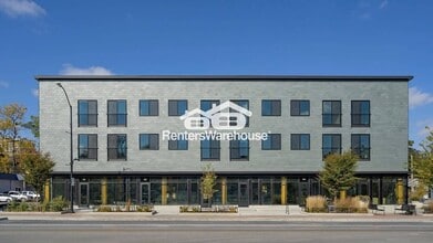 Building Photo - 2701 Ingersoll Ave