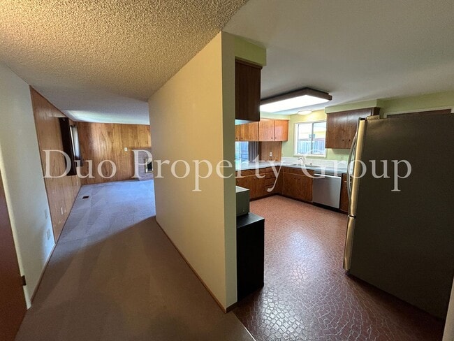 Building Photo - South Eugene Home by Kincaid Park