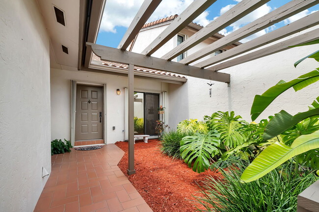 Building Photo - 11364 SW 87th Ter