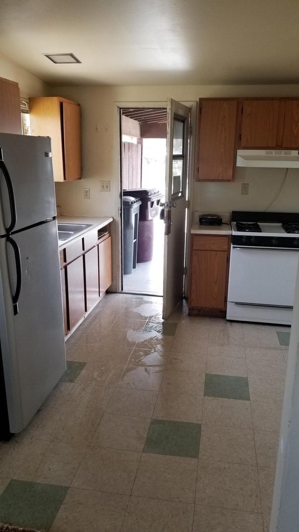 Foto del edificio - 6548 Sahara Ave