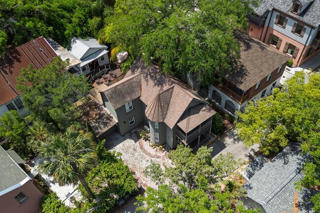 Building Photo - 59 Cuna St