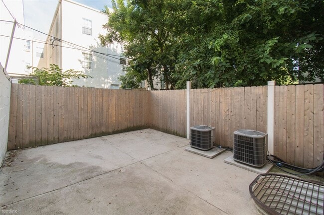 Building Photo - 4 br, 2 bath Duplex - 1929 N GRATZ ST Unit A