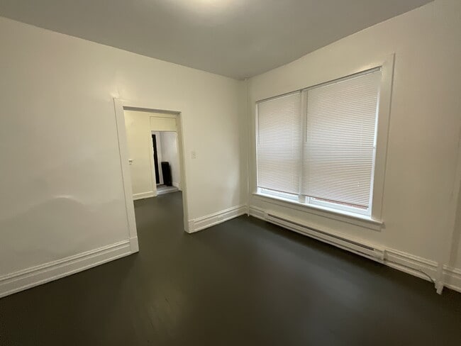 Building Photo - 2122 Susquehanna St