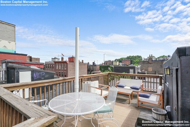 Foto del edificio - 198 Endicott St