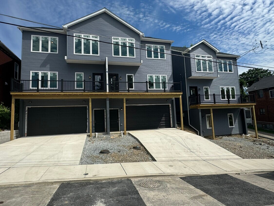 Foto principal - 3121 Ellers St
