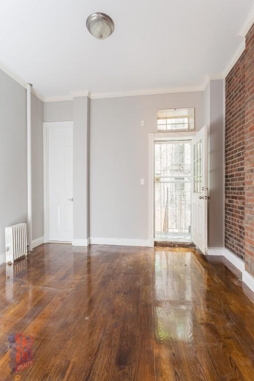 Foto del edificio - 321 East Tenth St (Ave A & Ave B), #2E