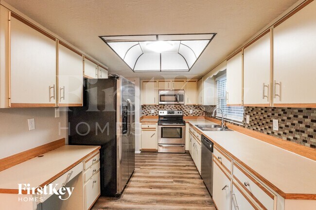 Foto del edificio - 3017 Vista Palm Dr