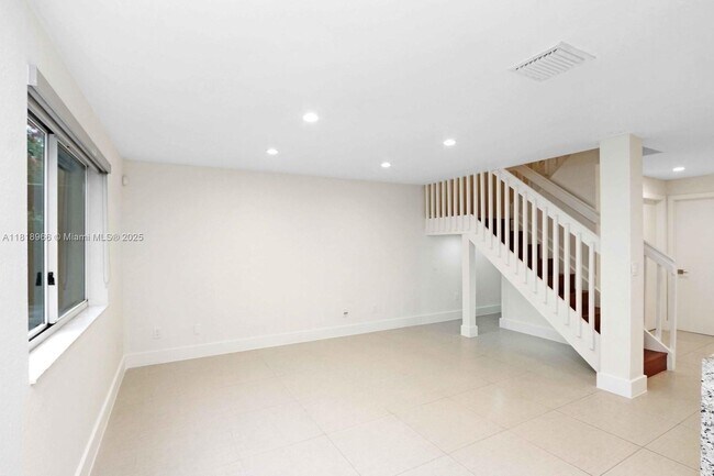 Foto del edificio - 11549 NW 51st Ln