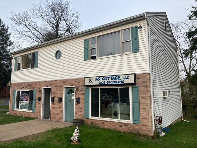 Building Photo - 452 East St