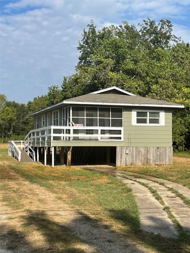 Foto principal - 19278 County Rd 927A