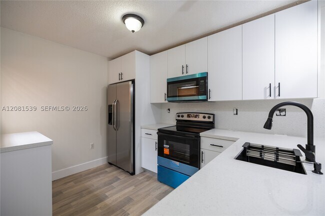Foto del edificio - 12527 NW 11th Ln
