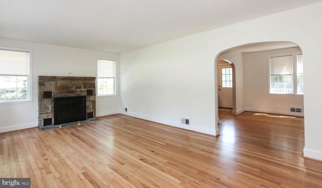 Foto del edificio - 3263 St Johns Ln