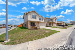 Building Photo - 4003 Ashleaf Pecan
