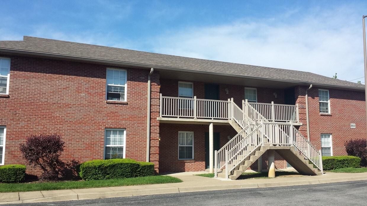 Lyndon Crossings 1201 Lyndon Crossings Way Lyndon, KY Apartments