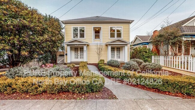 Building Photo - 738 Morgan St