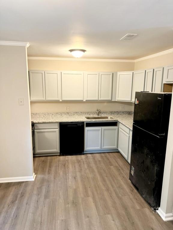 Building Photo - 4909 Wallingford Dr