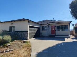 Building Photo - 16192 Appleblossom St