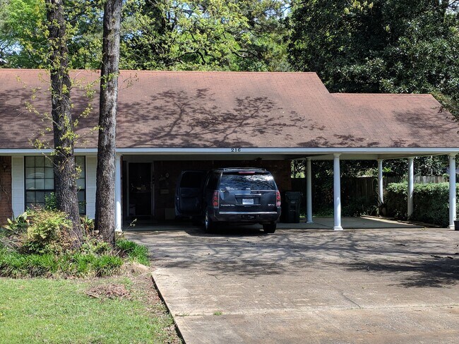 Foto del edificio - 216 Height St