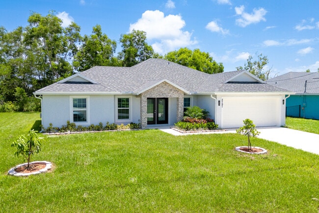 Foto del edificio - 5797 NW Coosa Dr