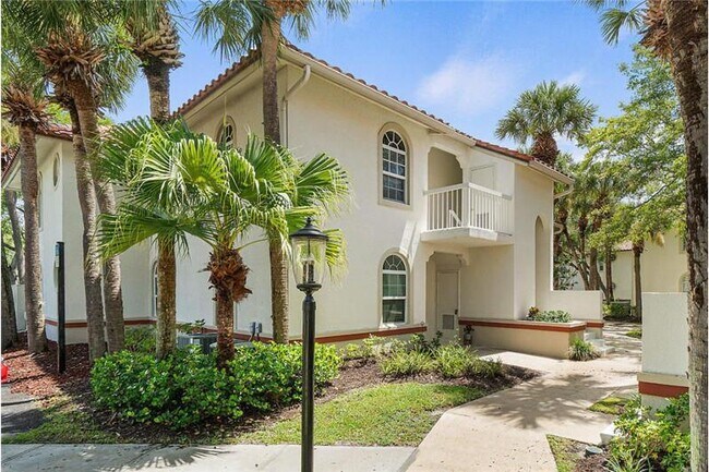 Building Photo - 203 Cypress Point Dr