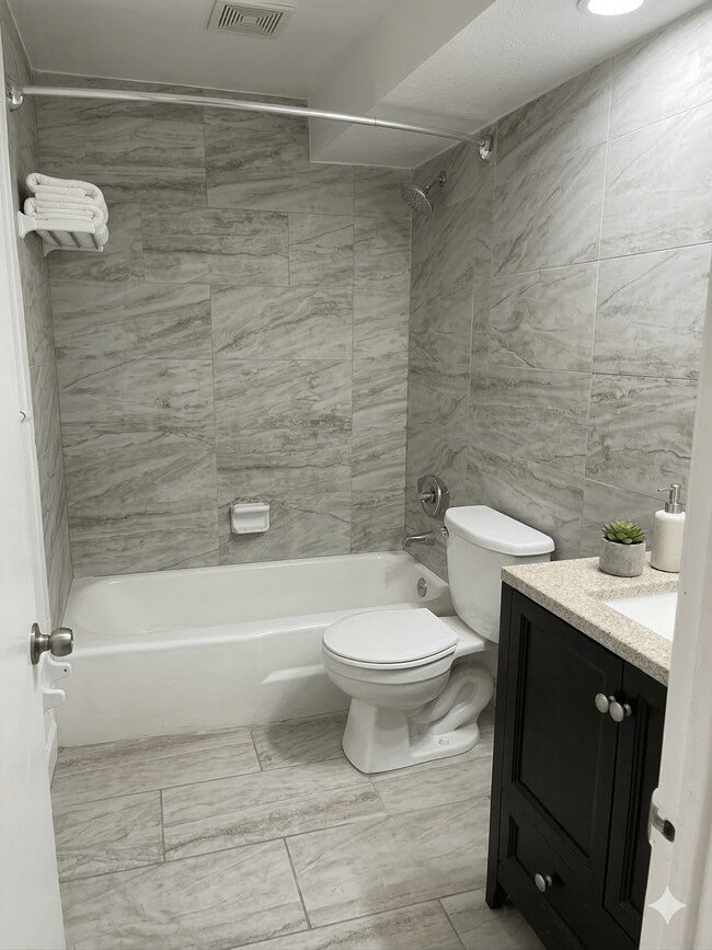 Foto del edificio - 610 NE 123RD 27MF