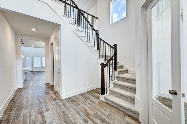 Foto del edificio - 7302 New Pecan Dr