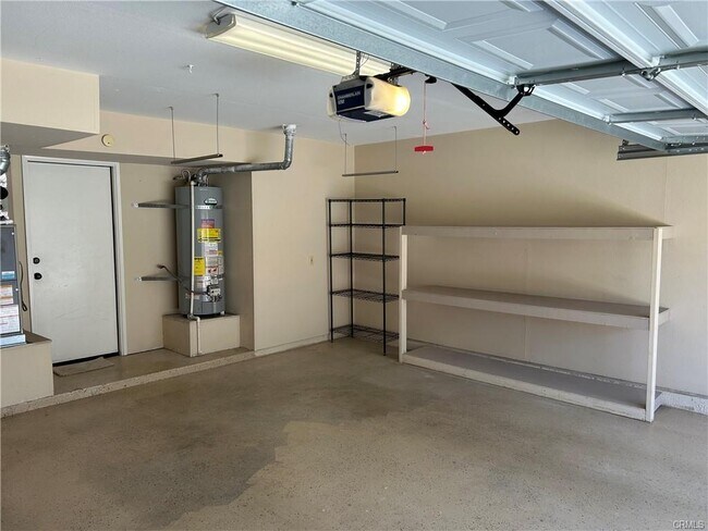 Foto del edificio - 8232 E Flowerwood Ave