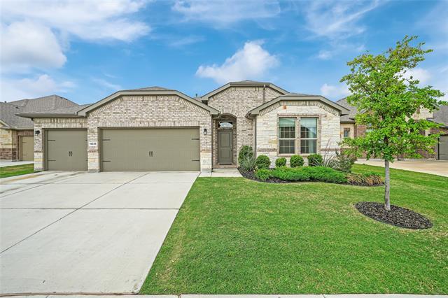 Foto principal - 14225 Lapetus Dr
