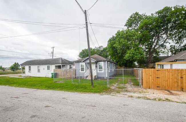 Foto del edificio - 2903 Wipprecht St