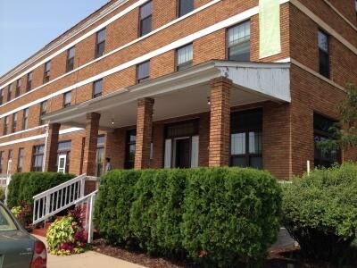 Foto principal - 105 3rd Ave