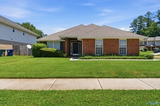 Building Photo - 226 Shadow Ct SW