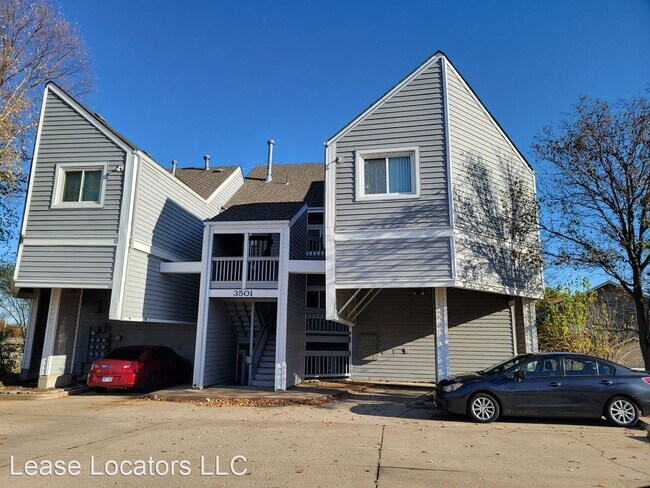 Building Photo - 2 br, 1 bath House - 3501 W 21st St