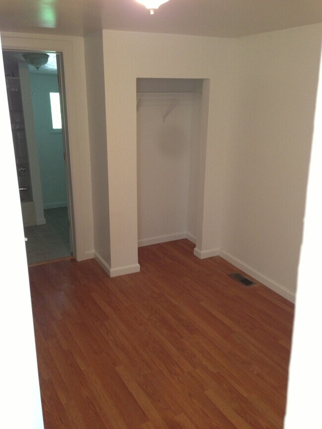 Foto del edificio - West End - York City SD-Video Walk Through...