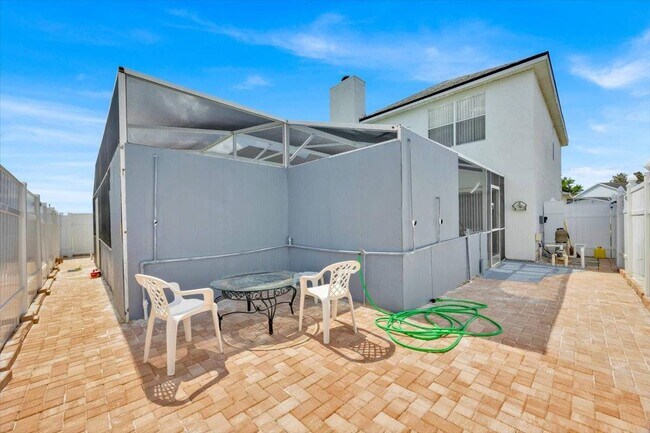 Building Photo - 642 Riggs Cir