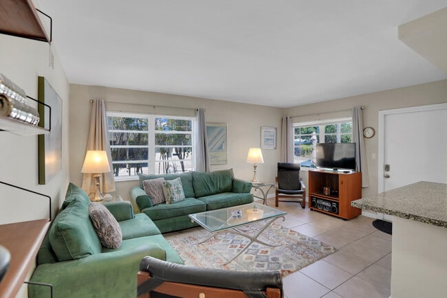 Foto del edificio - 3212 NE 9th St