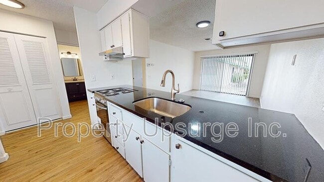 Building Photo - 540 South St