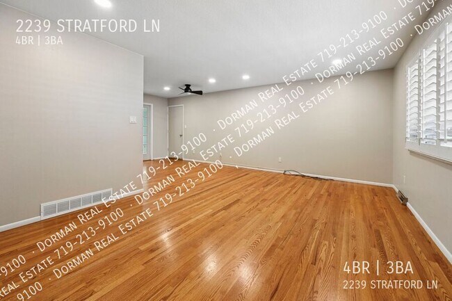 Building Photo - 2239 Stratford Ln