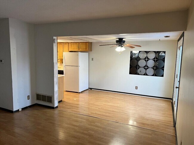 Building Photo - 8342 Paso Del Norte Ct
