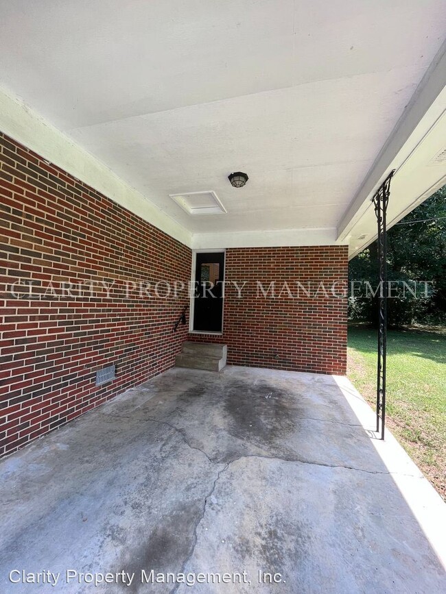 Building Photo - 3 br, 1 bath House - 801 Westover Dr. SW