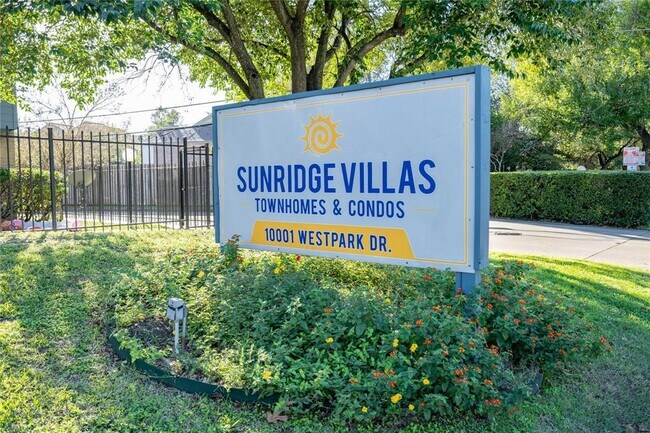 Foto del edificio - 10001 Westpark Dr
